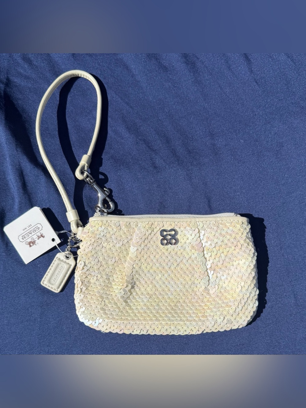 Coach Audrey NWT Sequin Wristlet 45395 Ivory